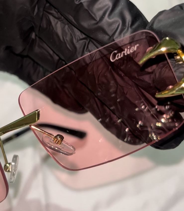 les lunettes rose poudré les lunettes rose poudré